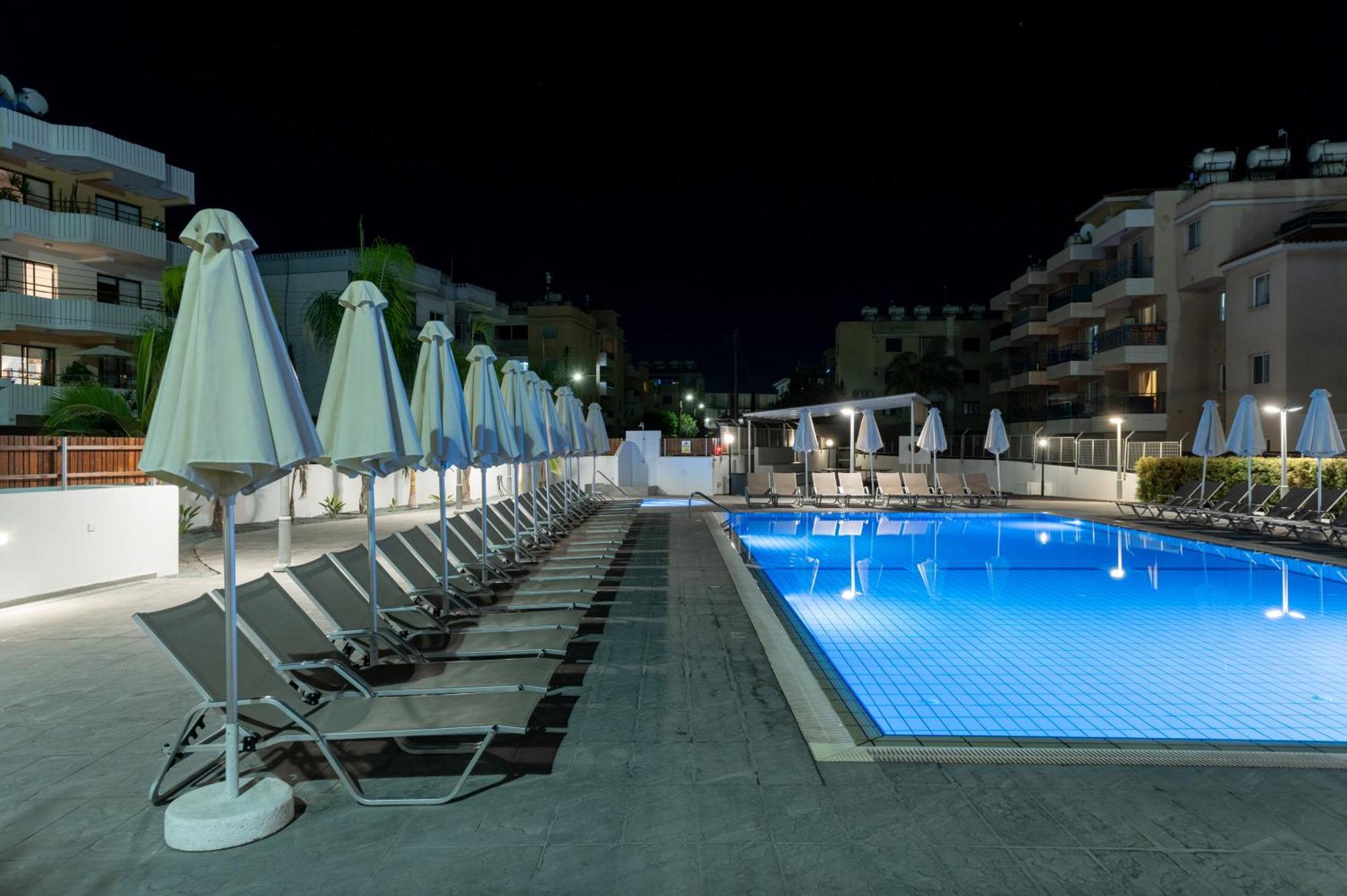 Kefalos Damon Hotel Apartments Πάφος Εξωτερικό φωτογραφία