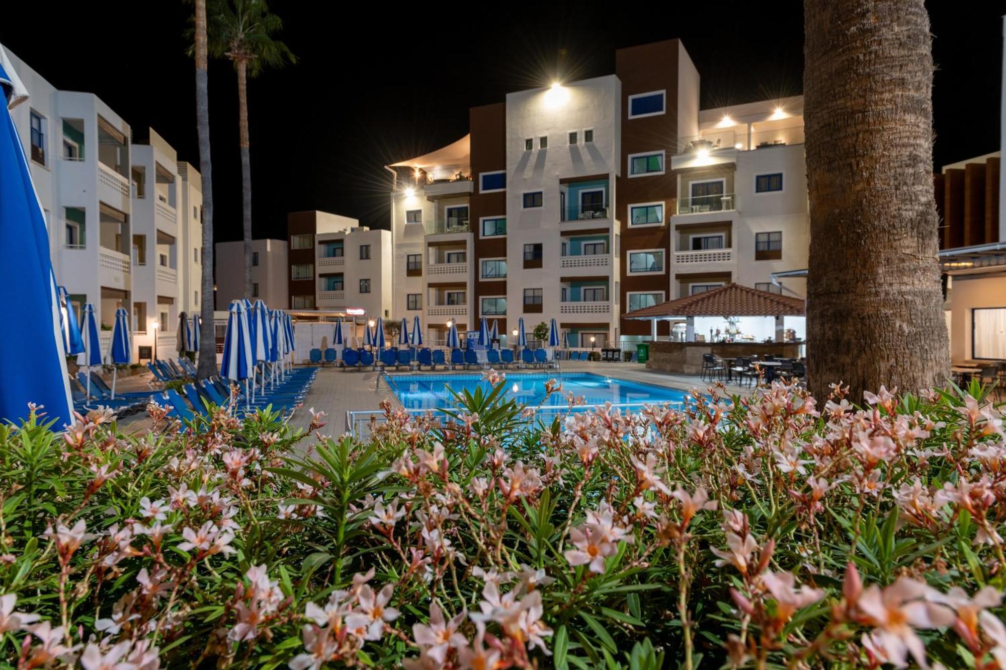 Kefalos Damon Hotel Apartments Πάφος Εξωτερικό φωτογραφία